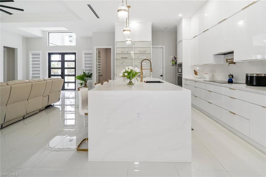 2313 6th Avenue Southeast Naples, FL 34117 - Photo 31 of 36