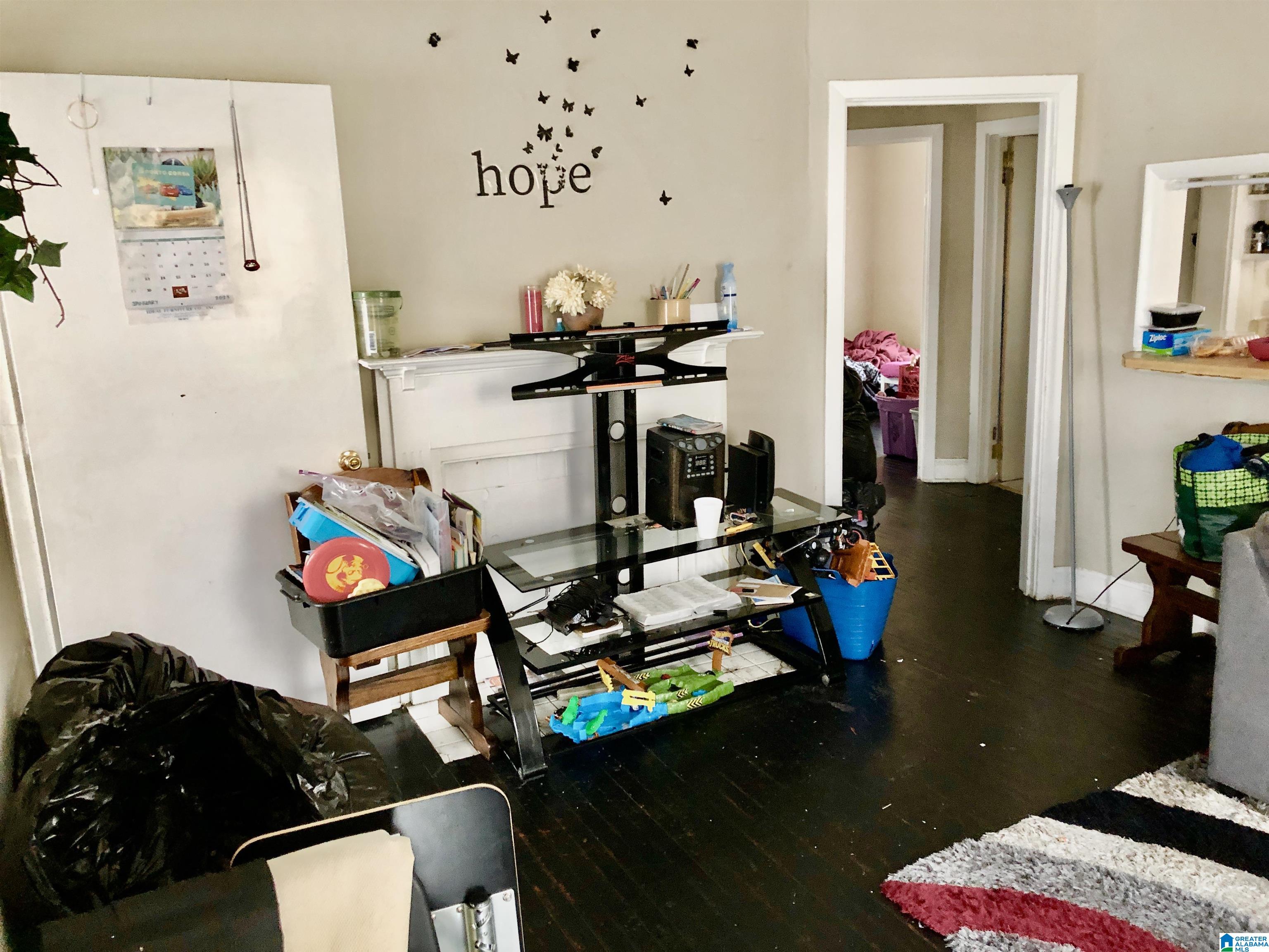 217 23rd Street Southwest Birmingham, AL 35211 - Photo 2 of 14