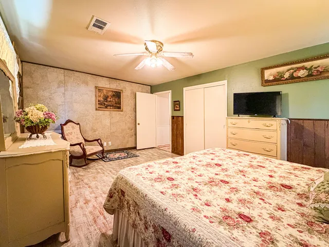 $212,000 | 83 Houston Road, Tulia, TX 79088