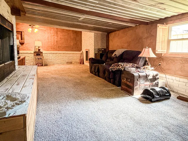 $212,000 | 83 Houston Road, Tulia, TX 79088