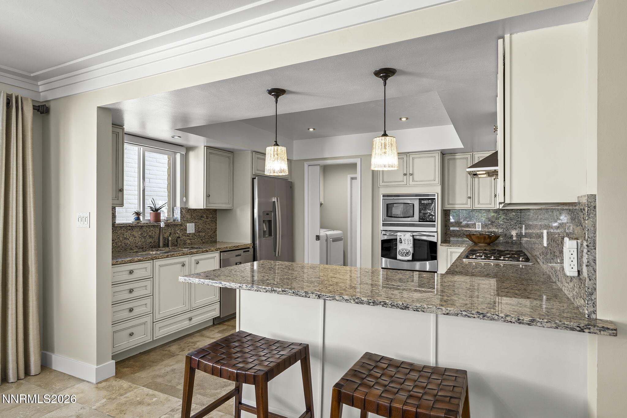 4919 Lakeridge Terrace East Reno, NV 89509 - Photo 7 of 24 Kitchen