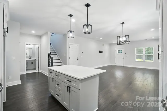 $2,400 | 3404 Reid Avenue, Charlotte, NC 28208