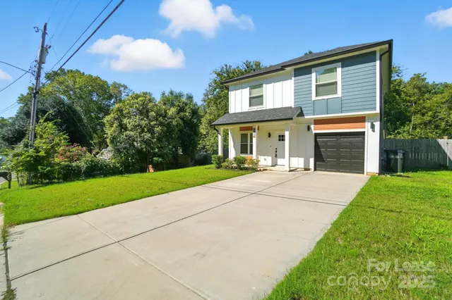 $2,400 | 3404 Reid Avenue, Charlotte, NC 28208