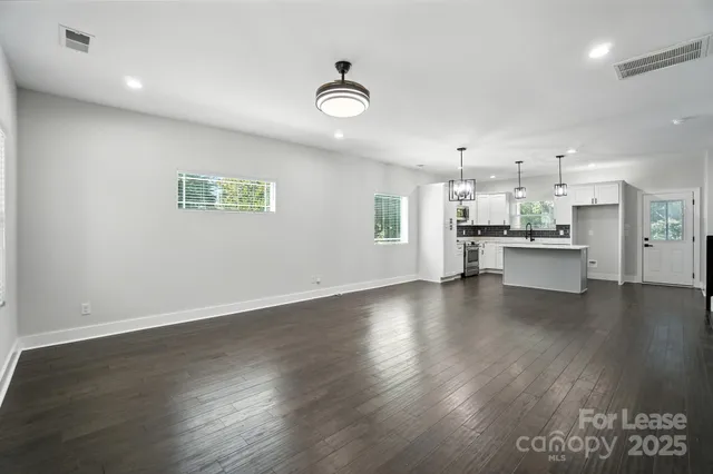 $2,400 | 3404 Reid Avenue, Charlotte, NC 28208