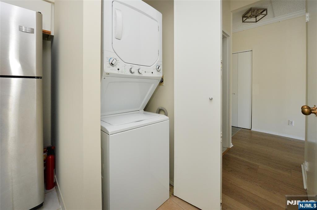 1077 River, Unit PH6 Edgewater, NJ 07020 - Photo 16 of 21