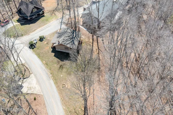 $219,000 | 100 Sioux Lane, Byrdstown, TN 38549