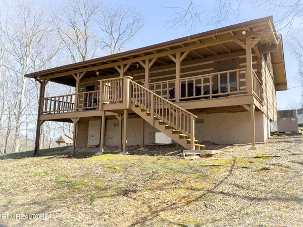$219,000 | 100 Sioux Lane, Byrdstown, TN 38549
