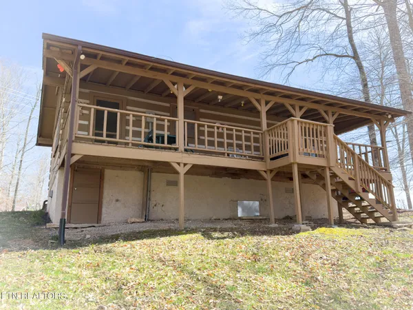 $219,000 | 100 Sioux Lane, Byrdstown, TN 38549