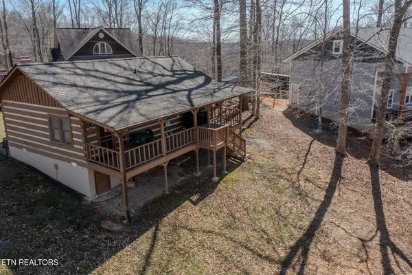 $219,000 | 100 Sioux Lane, Byrdstown, TN 38549