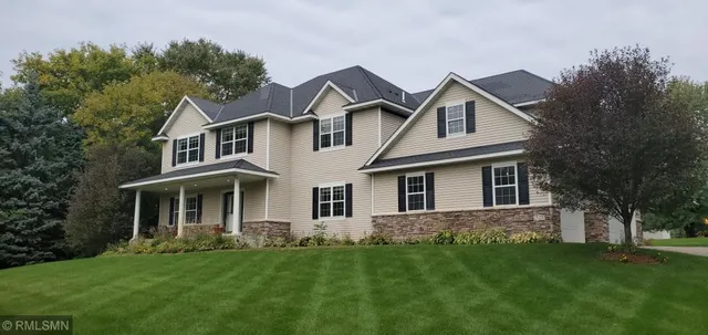 $5,000 | 25200 Yellowstone Trail, Excelsior, MN 55331