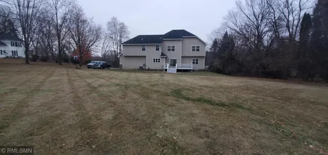 $5,000 | 25200 Yellowstone Trail, Excelsior, MN 55331