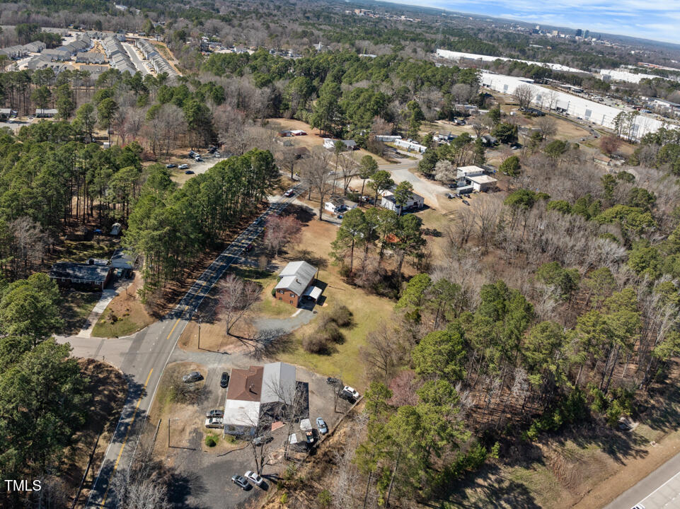 2311 Glover Road Durham, NC 27703 - Photo 22 of 28 DJI_0594