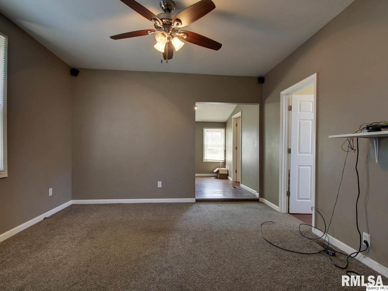 618 Monroe Street Quincy, IL 62301 - Photo 3 of 17 Gallery Image 3