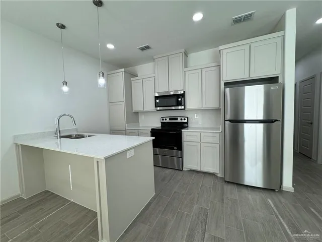 $1,200 | 7806 North 58th Street, Unit 1, Mission, TX 78573