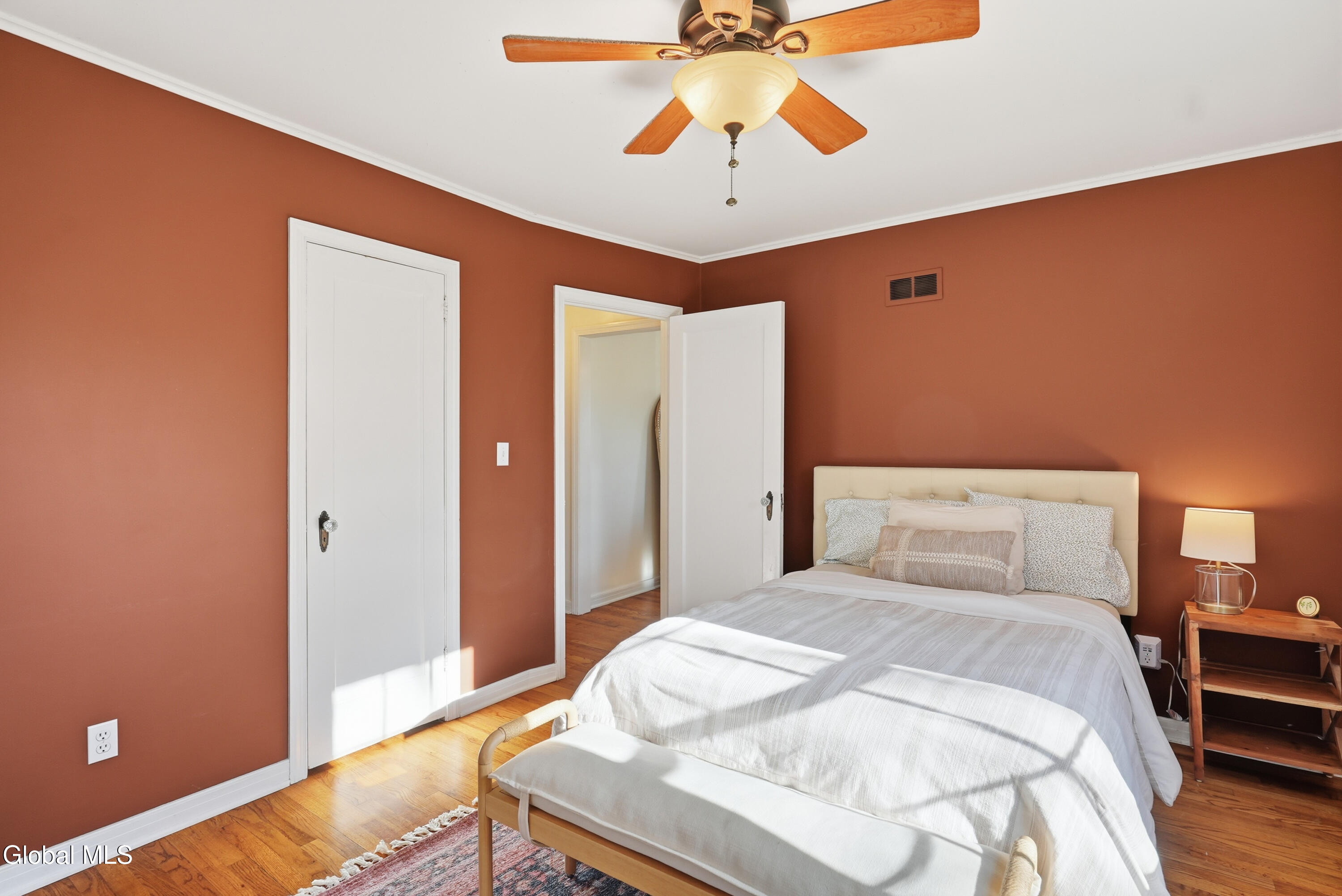 2049 Hoover Road Niskayuna, NY 12309 - Photo 17 of 34 18