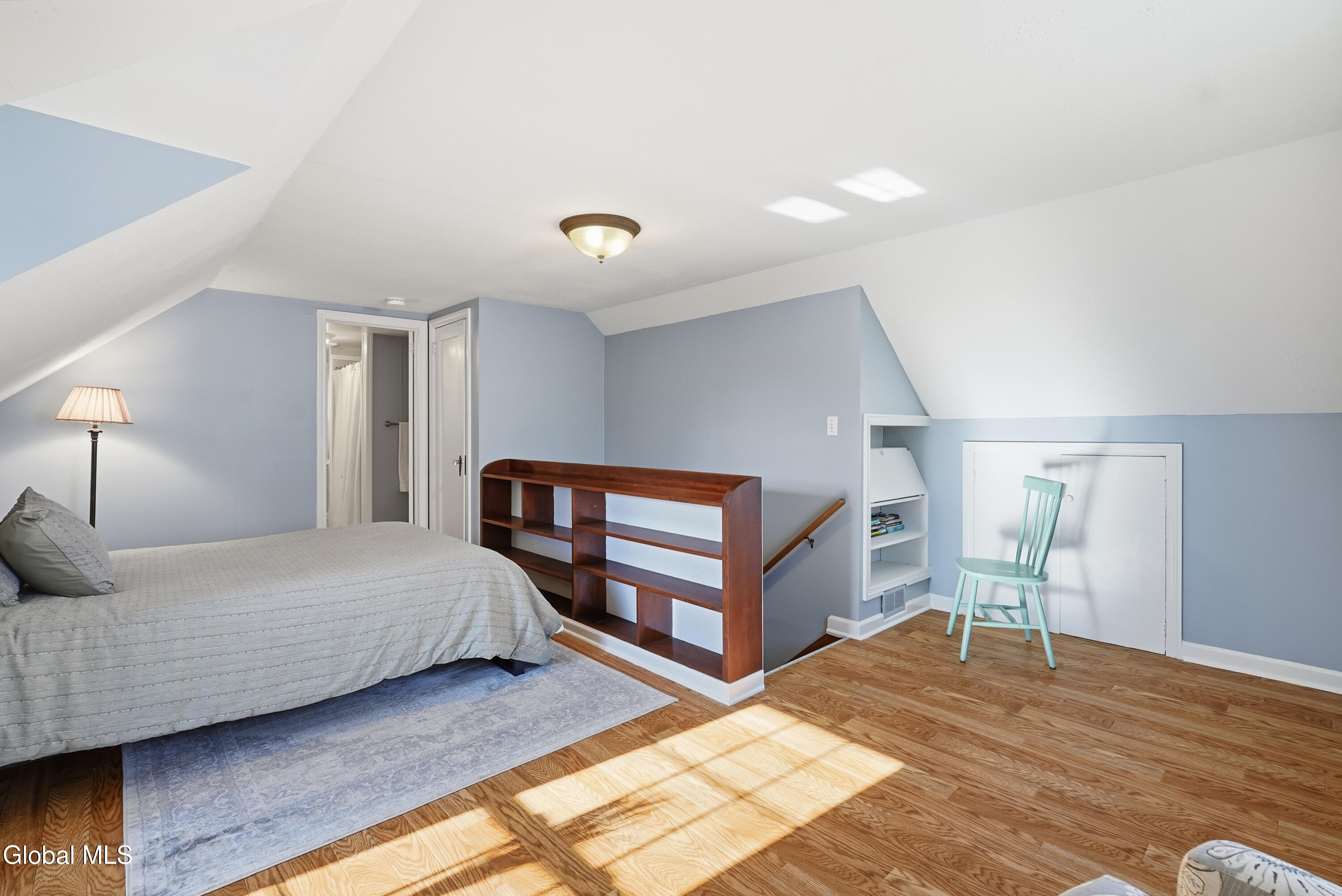 2049 Hoover Road Niskayuna, NY 12309 - Photo 19 of 34 20