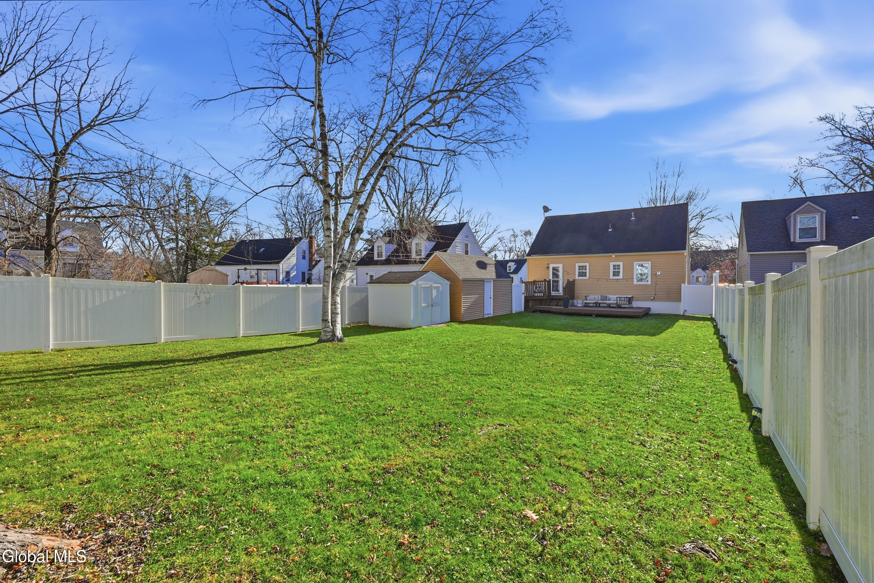 2049 Hoover Road Niskayuna, NY 12309 - Photo 30 of 34 DSC07307