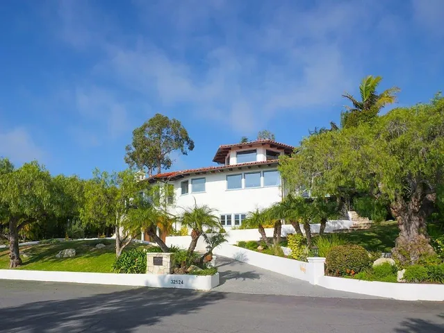 $5,990,000 | 32524 Seacliff Drive, Rancho Palos Verdes, CA 90275