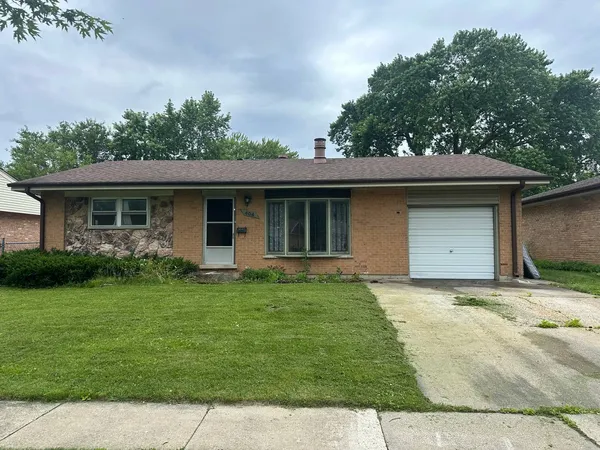 $270,000 | 404 Jerome Place, Wheeling, IL 60090