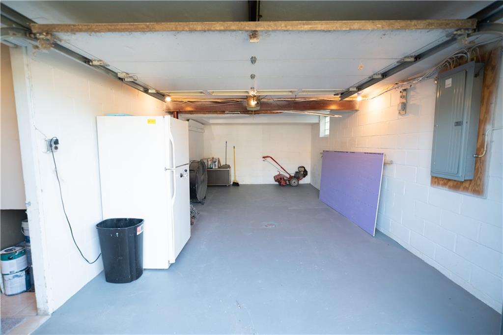 746 Lechner Lane Pittsburgh, PA 15227 - Photo 18 of 25