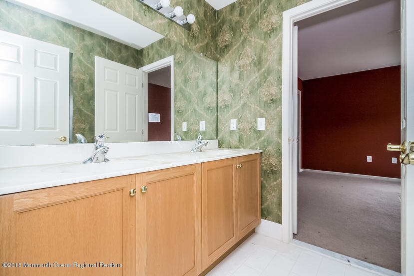 10 Rockspray Court Howell, NJ 07731 - Photo 23 of 25 3 (2)