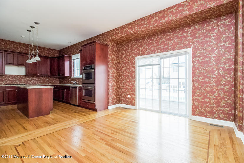 10 Rockspray Court Howell, NJ 07731 - Photo 8 of 25 2 (2)