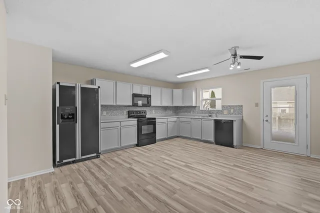 $305,000 | 8620 Hopewell Court, Camby, IN 46113