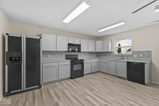 $305,000 | 8620 Hopewell Court, Camby, IN 46113