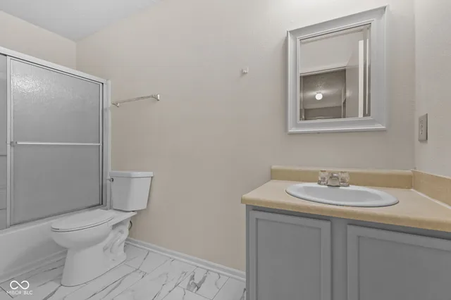 $305,000 | 8620 Hopewell Court, Camby, IN 46113