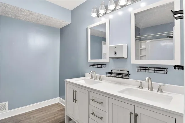 $370,000 | 808 Emerald Chase, Powder Springs, GA 30127