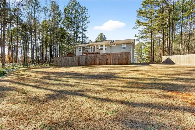 $370,000 | 808 Emerald Chase, Powder Springs, GA 30127