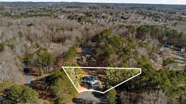 $370,000 | 808 Emerald Chase, Powder Springs, GA 30127