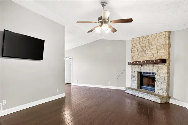 $370,000 | 808 Emerald Chase, Powder Springs, GA 30127