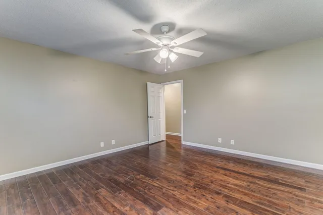 $465,000 | 2002 Kingsridge Drive, Dalton, GA 30720