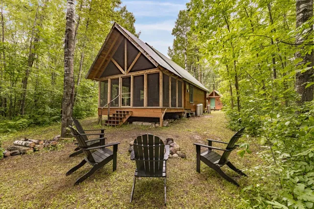 $212,800 | 8194 Glen Junction Road, Cotton, MN 55724