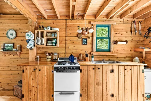 $212,800 | 8194 Glen Junction Road, Cotton, MN 55724