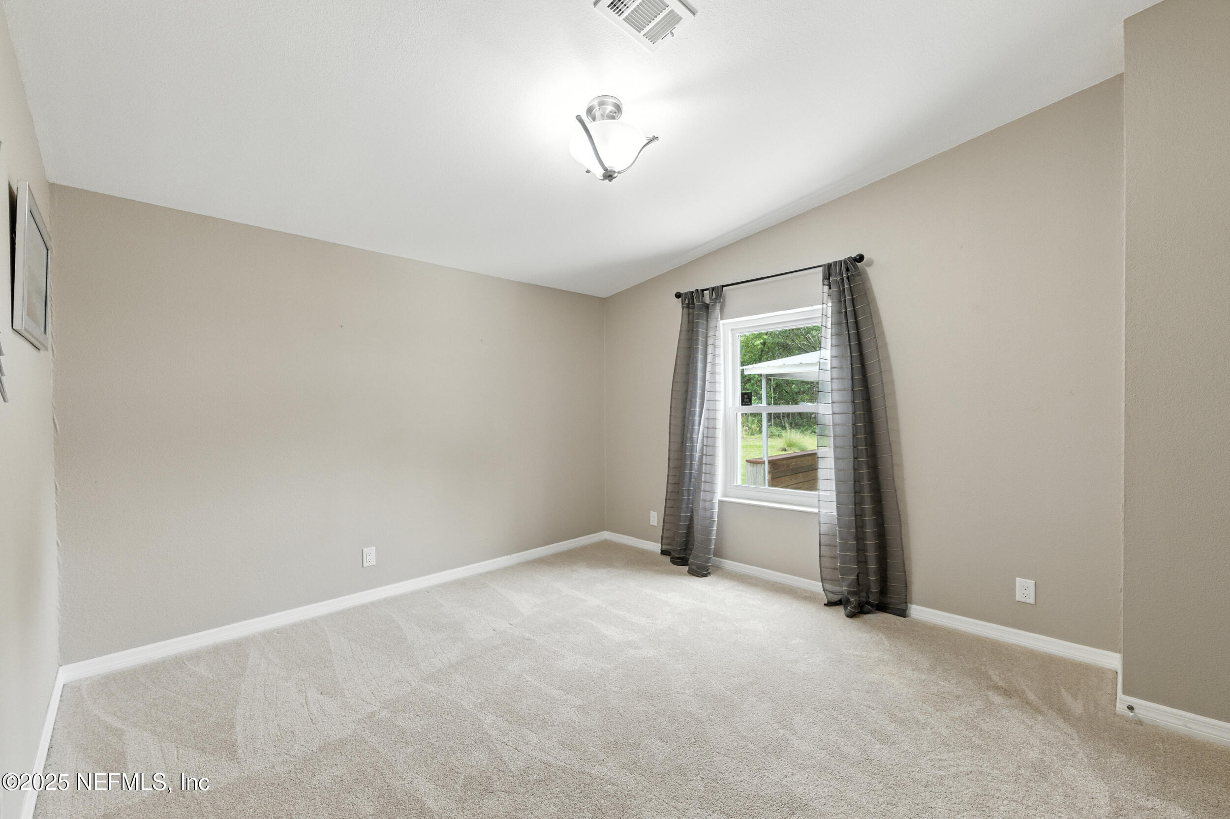 209 Thunder Road Interlachen, FL 32148 - Photo 22 of 44 209 thunder rd, interlachen, fl 32148026