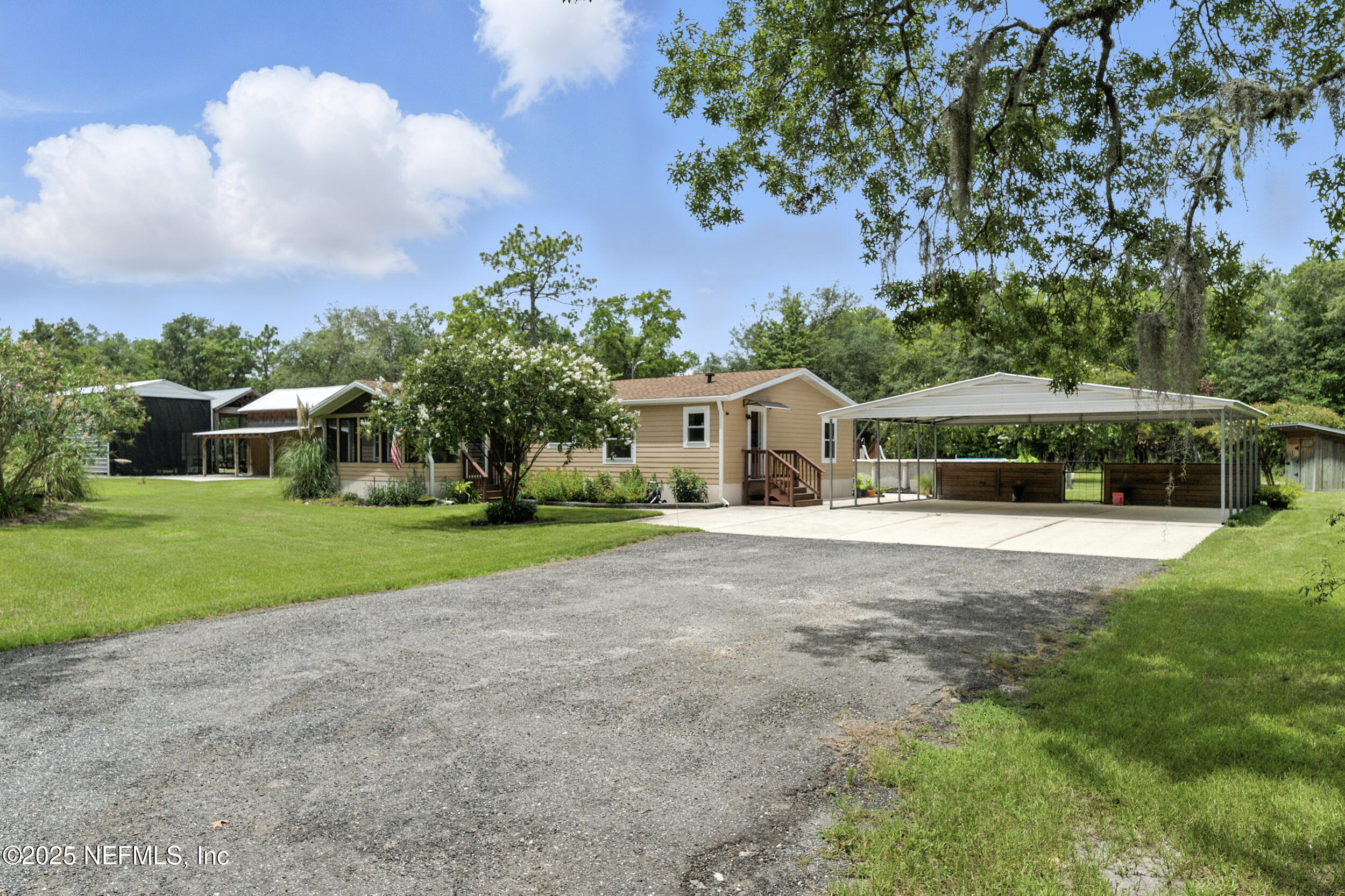 209 Thunder Road Interlachen, FL 32148 - Photo 34 of 44 209 thunder rd, interlachen, fl 32148003