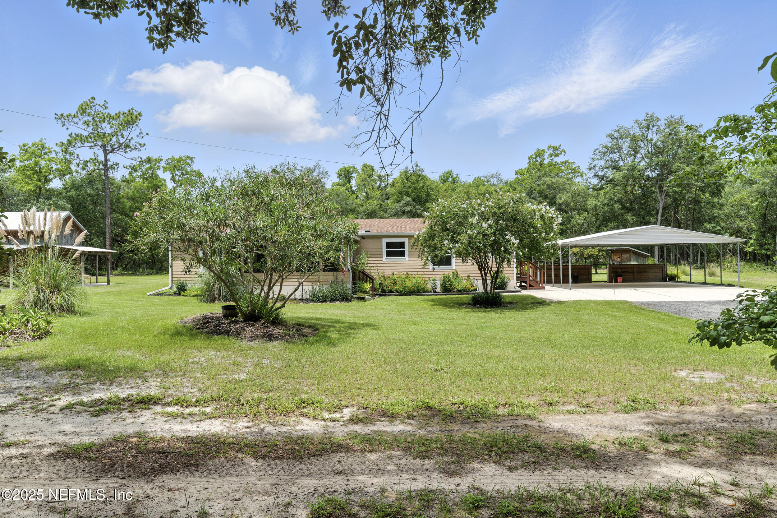209 Thunder Road Interlachen, FL 32148 - Photo 35 of 44 209 thunder rd, interlachen, fl 32148004