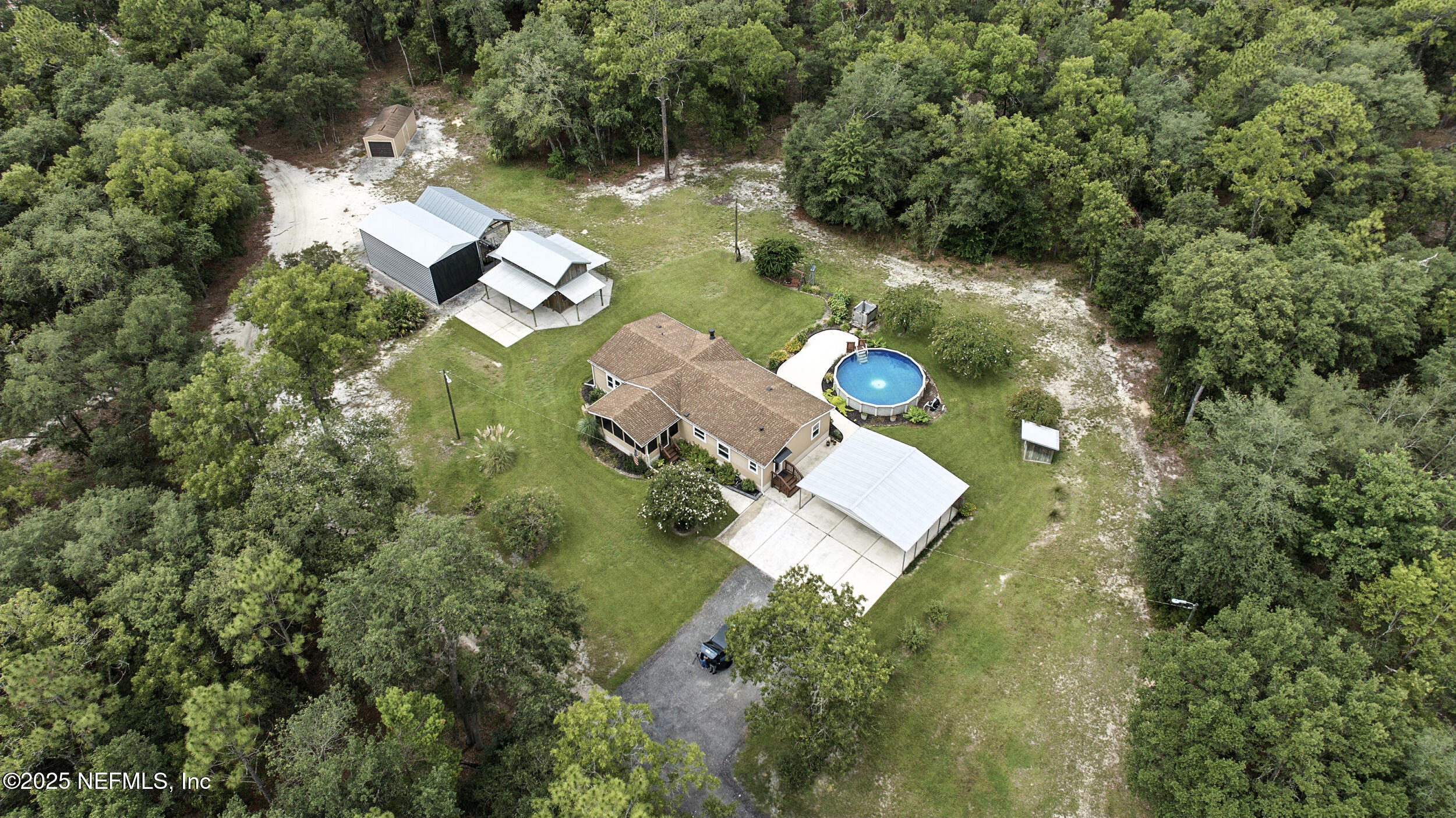 209 Thunder Road Interlachen, FL 32148 - Photo 41 of 44 209 thunder rd, interlachen, fl 32148040