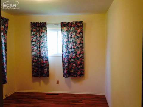 10480 Henderson Road Corunna, MI 48817 - Photo 10 of 22 20439432-10.JPG