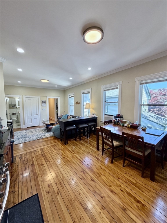7 Fuller Street, Unit 7 Waltham, MA 02453 - Photo 5 of 11