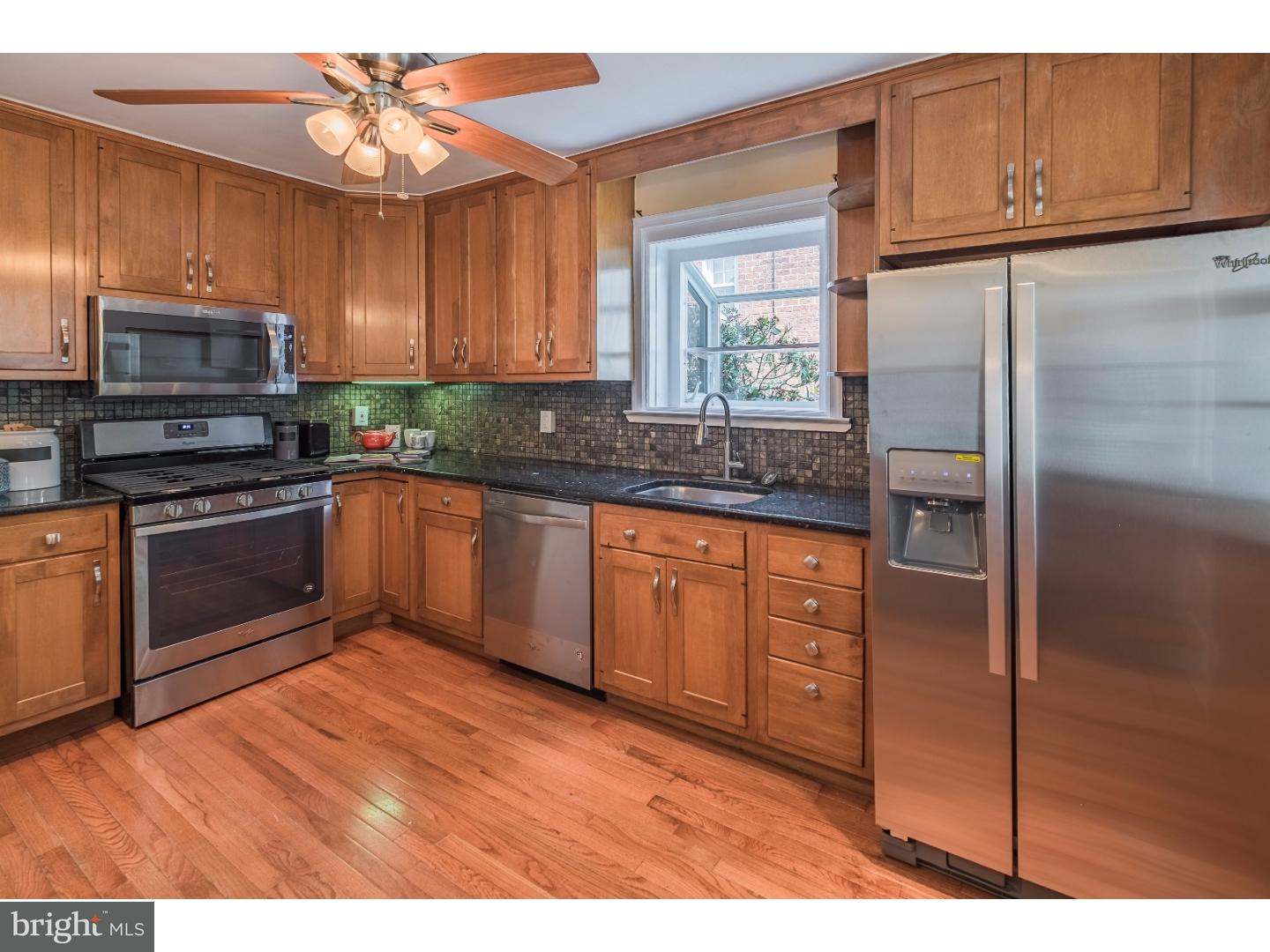 105 Glendale Road Havertown, PA 19083 - Photo 3 of 25 Kitchen