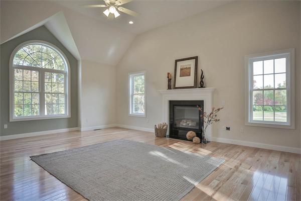165 Greenwood Road Andover, MA 01810 - Photo 10 of 29 Gallery Image 10