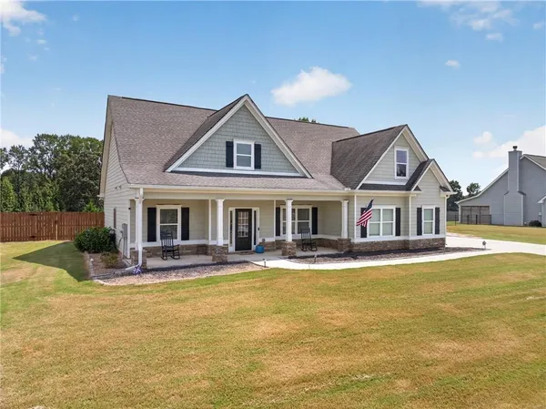 $549,900 | 199 Thurmond Road Northeast, Statham, GA 30666