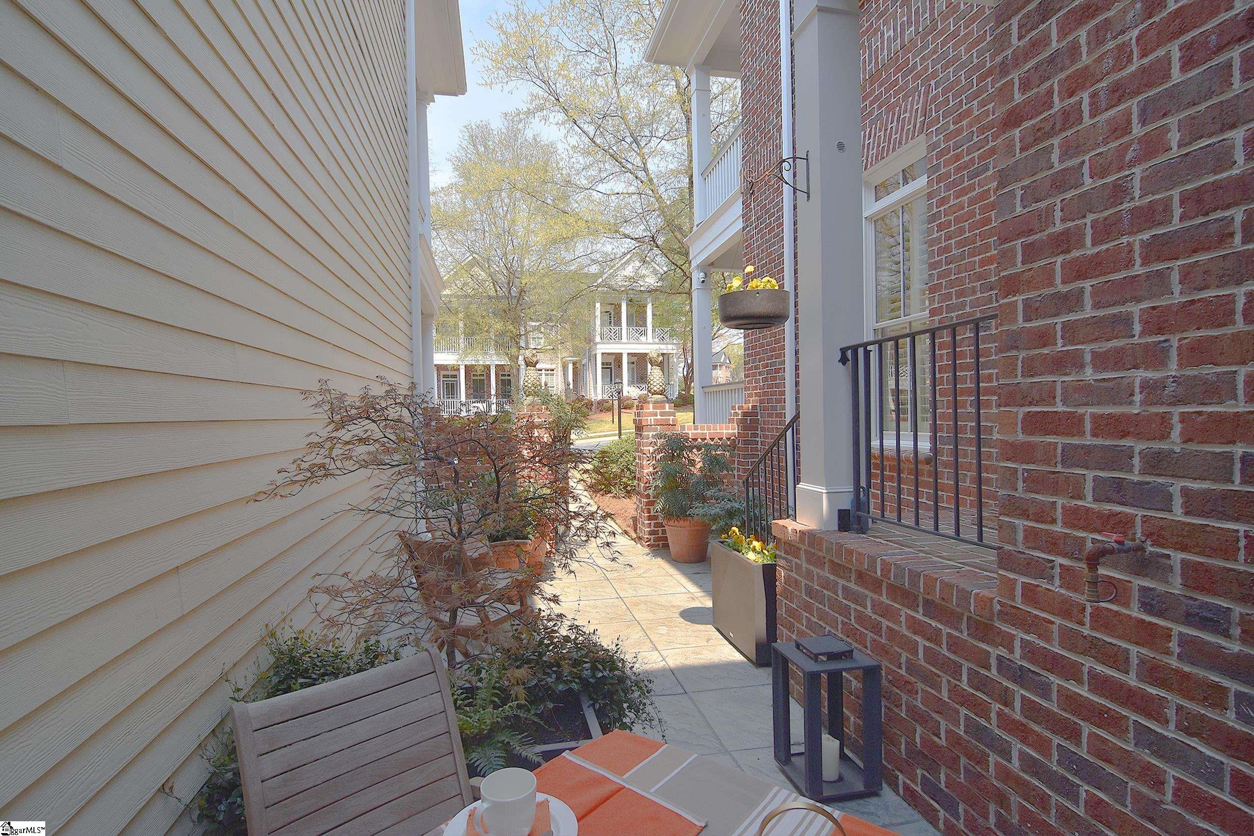 103 Rivoli Lane Greenville, SC 29615 - Photo 7 of 47 Gallery Image 7