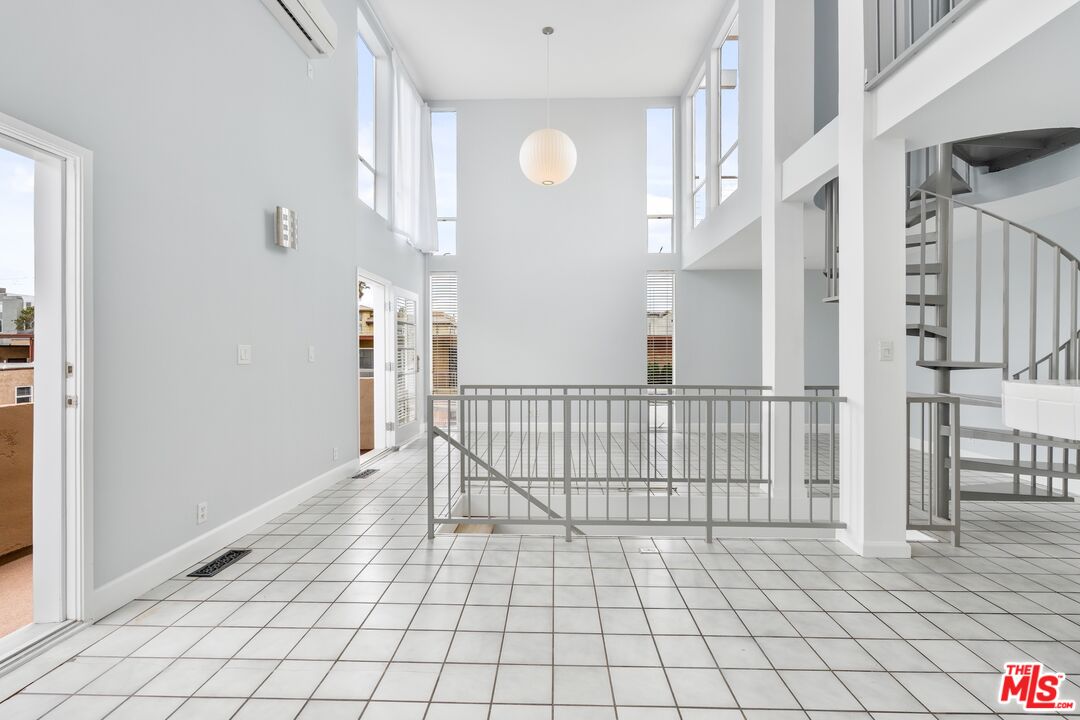 114 Fleet Street Marina del Rey, CA 90292 - Photo 2 of 26 a view of entryway with wooden floor