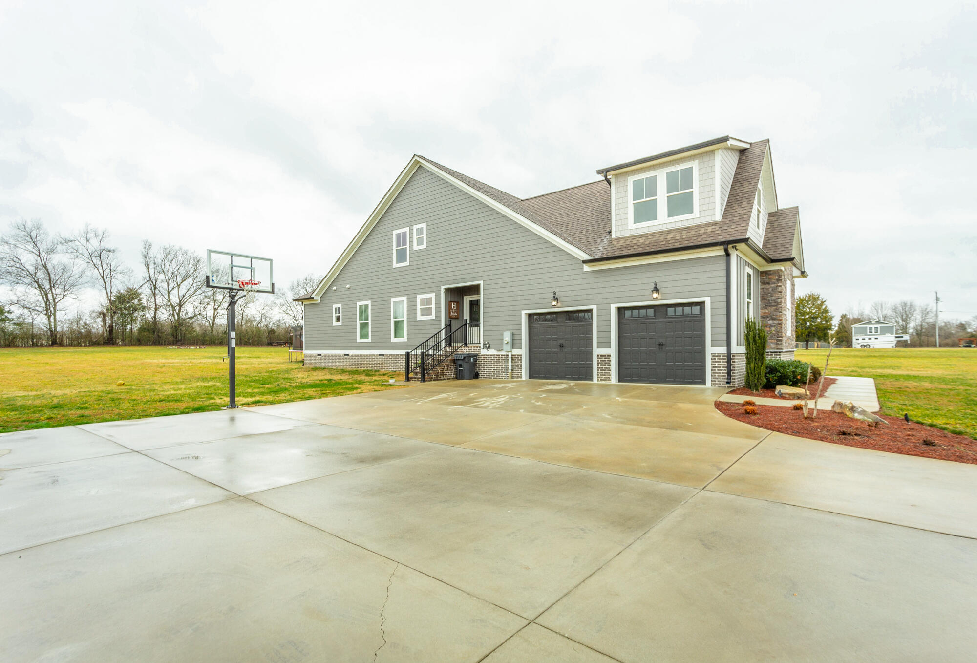 606 Hames Road Chickamauga, GA 30707 - Photo 58 of 66 Driveway/garage