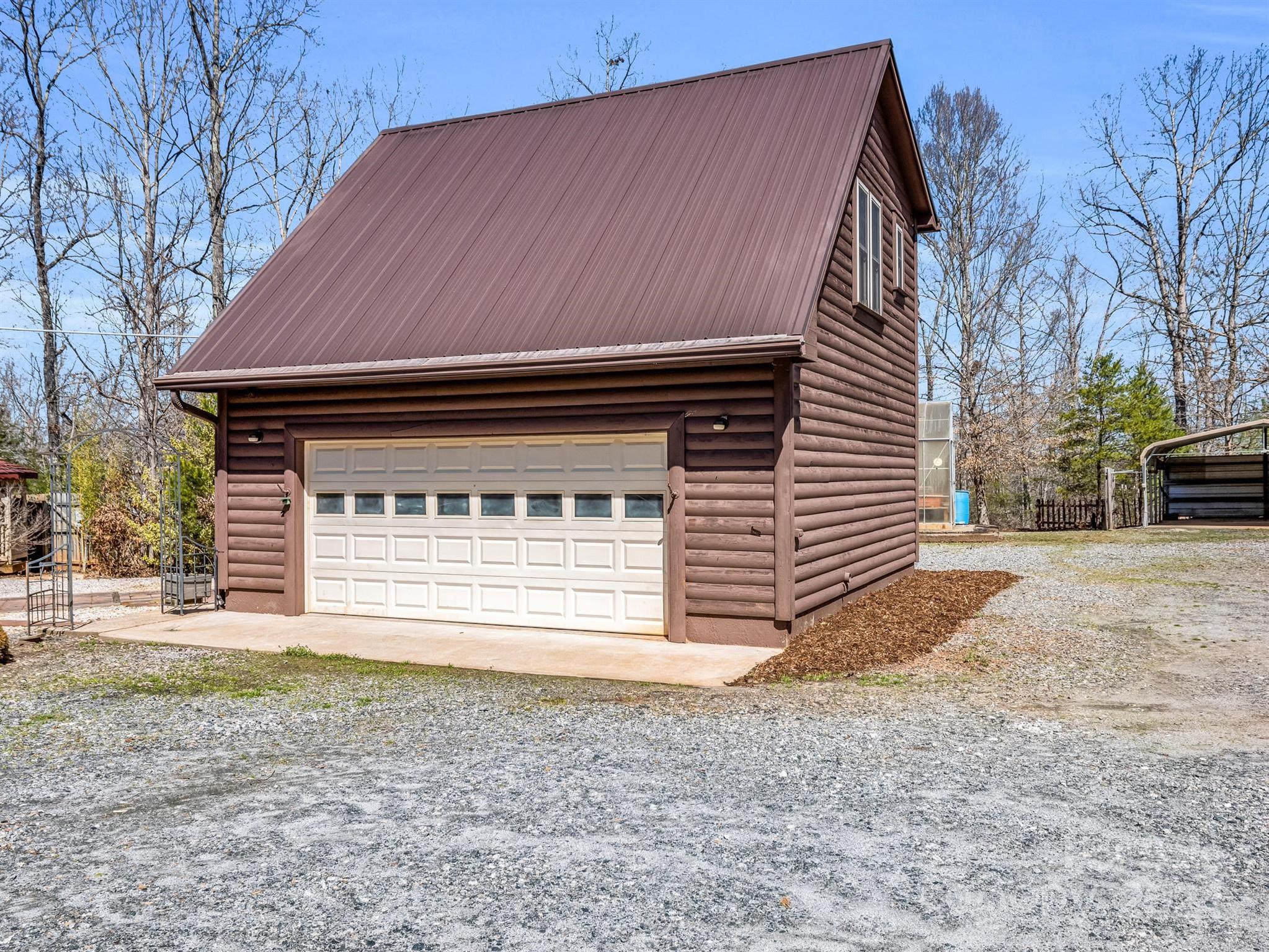 399 River Ridge Parkway Rutherfordton, NC 28139 - Photo 19 of 48 a backyard of a house