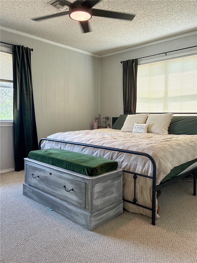 3010 North Interstate 37 Access Three Rivers, TX 78071 - Photo 19 of 29 a bedroom with a bed and a dresser
